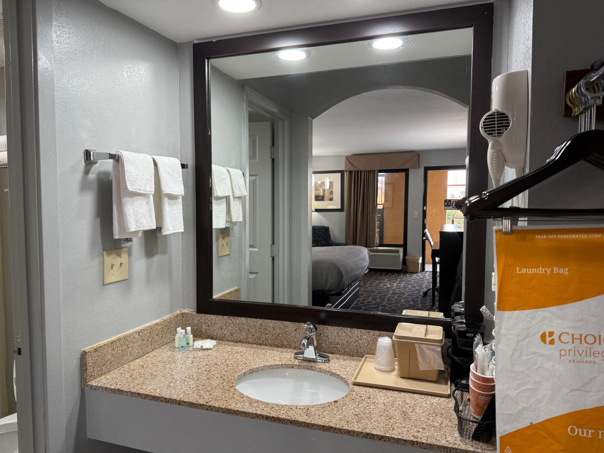 Quality Inn Indianola Экстерьер фото